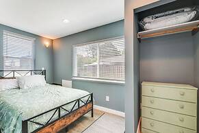 Pet-friendly Moclips Home: Walk to Mocrocks Beach!