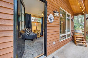 Cle Elum Cabin w/ Hot Tub, 4 Grills & Game Room!