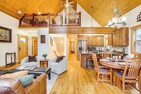 Cle Elum Cabin w/ Hot Tub, 4 Grills & Game Room!