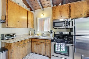 2 Mi to Big Bear Lake: Family-friendly Cabin