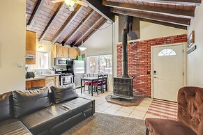 2 Mi to Big Bear Lake: Family-friendly Cabin