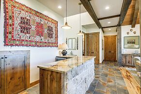 Luxe Tetonia Home w/ Tetons View, Close to Skiing!