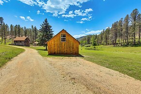 Remote Custer Cabin w/ Fire Pit & Near State Park!