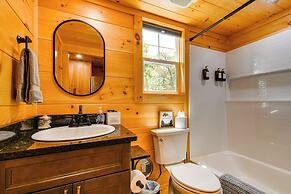 Boat Slip & Smokeless Fire Pit: Lake James Cottage