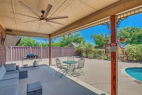 Sunny Stephenville Home w/ Pool: 4 Mi to Downtown