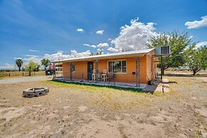 Elfrida Home w/ Yard & Fire Pit: 14 Mi to Wineries