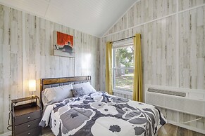 Pet-friendly Picayune Tiny Home ~ 4 Mi to Downtown