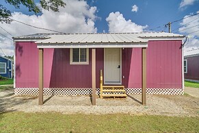 Pet-friendly Picayune Tiny Home ~ 4 Mi to Downtown