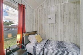 Pet-friendly Picayune Tiny Home ~ 4 Mi to Downtown