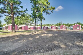 Cozy Picayune Tiny Home Rental ~ 4 Mi to Downtown!