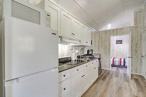 Cozy Picayune Tiny Home Rental ~ 4 Mi to Downtown!