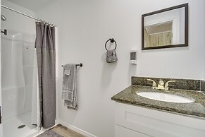 Cozy Picayune Tiny Home Rental ~ 4 Mi to Downtown!