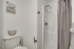 Cozy Picayune Tiny Home Rental ~ 4 Mi to Downtown!