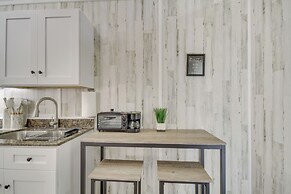 Picayune Tiny Home Rental ~ 11 Mi to Space Center!