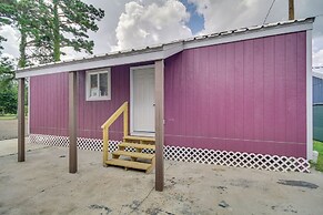 Cozy Picayune Rental Home ~ 11 Mi to Space Center!