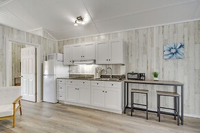 Cozy Picayune Rental Home ~ 11 Mi to Space Center!