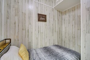 Cozy Picayune Rental Home ~ 11 Mi to Space Center!