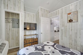 Pet-friendly Picayune Tiny Home Near Space Center!