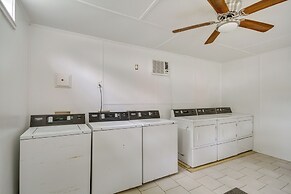 Pet-friendly Picayune Tiny Home Near Space Center!