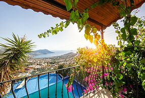 Sea View Villa - Private Pool- 7 min to Beach