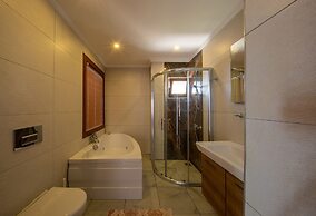 Sea View Villa - Private Pool- 7 min to Beach