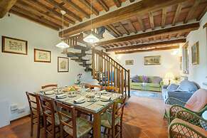 Comfortable Home Romeo Among Greenery