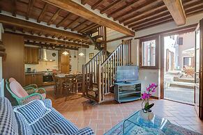 Comfortable Home Romeo Among Greenery