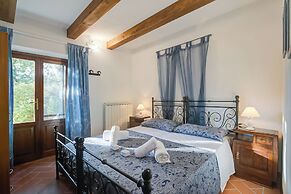 Comfortable Home Romeo Among Greenery