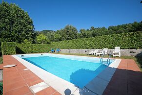 Comfortable Home Romeo Among Greenery