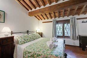 Comfortable Home Romeo Among Greenery