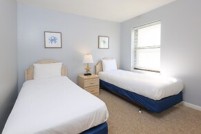 Phoenix Iv 4071 3 Bedroom Condo