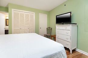 Phoenix I 1055 2 Bedroom Condo