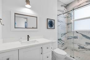 Islamorada Home, Ocean Views, Playroom, Near Tiki Bar, Pool, And Boat 