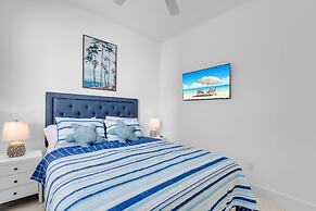 Islamorada Home, Ocean Views, Playroom, Near Tiki Bar, Pool, And Boat 