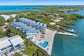 Islamorada Home, Ocean Views, Playroom, Near Tiki Bar, Pool, And Boat 