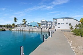 Islamorada Home, Ocean Views, Playroom, Near Tiki Bar, Pool, And Boat 
