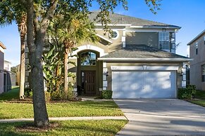 6 Bedroom Disney Home Lanai, Screened Pool & Spa 6 Villa by RedAwning