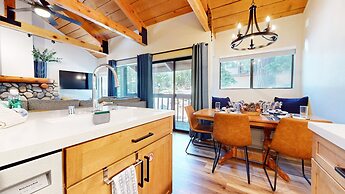 Bigwood #45 2 Bedroom Condo by RedAwning