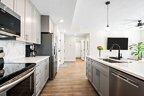 Lagoon Desert Retreat 2 Bedroom Condo