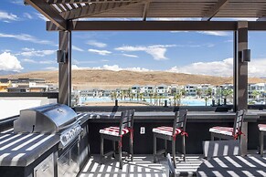 Lagoon Desert Retreat 2 Bedroom Condo