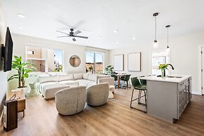 Lagoon Desert Retreat 2 Bedroom Condo