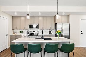 Lagoon Desert Retreat 2 Bedroom Condo