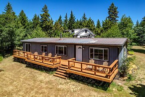 Orchard Haven Guest House 2 Bedroom Home by RedAwning