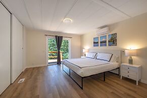 Orchard Haven Guest House 2 Bedroom Home by RedAwning