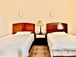 Kharaa Hotel & Restaurant