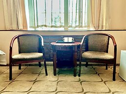 Kharaa Hotel & Restaurant