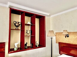 Kharaa Hotel & Restaurant