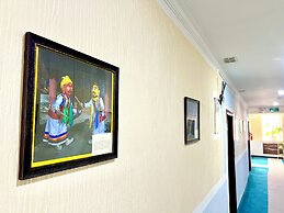 Kharaa Hotel & Restaurant