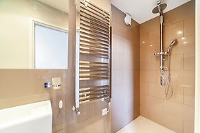 Prime Location - Stylish Apartment