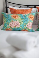 Prime Location - Stylish Apartment